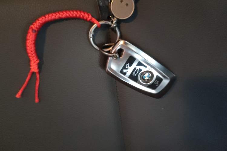 Used BMW 3 Series 2016 320i Fashion Model