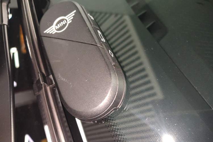 Used MINI Electric MINI COOPER 2024 452km COOPER SE Racing Driver
