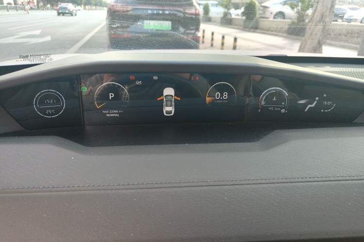 Used CHANGAN UNI-V 2024 1.5T Prestige Sport Edition Instrument Cluster