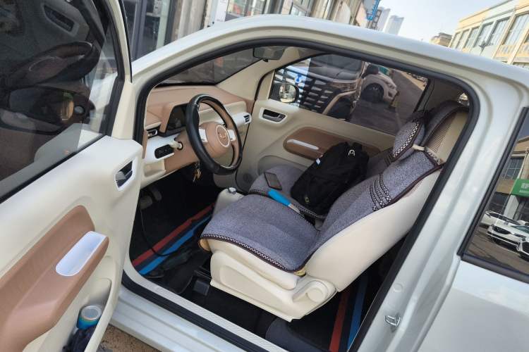 Used Wuling Hongguang MINIEV 2024 3rd Generation 215km Youth Edition Driver Seat