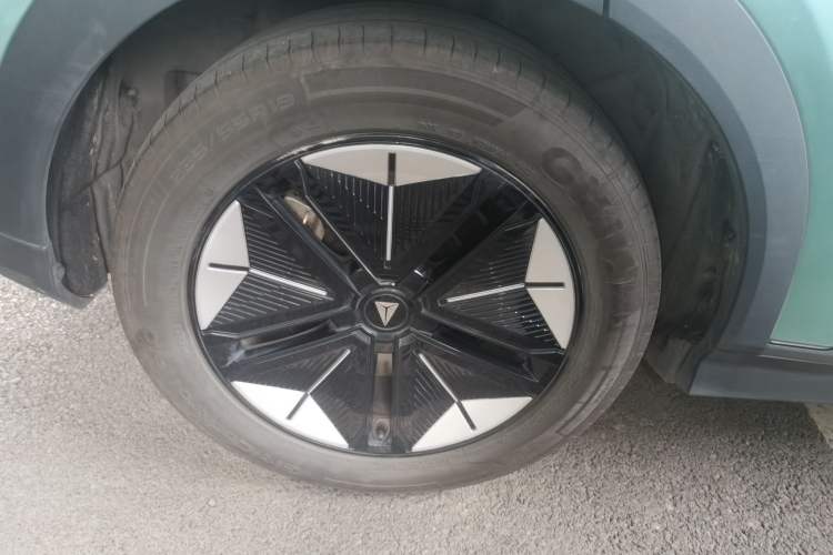 Used Deepal S07 2023 200Max Range-Extended Version
