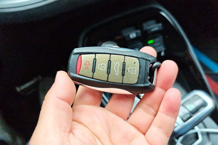 Used Haval H2s 2017 Blue Label 1.5T Dual-Clutch Luxury Model
