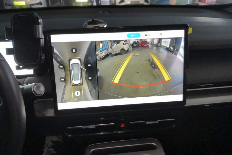 Used AION Y 2023 Younger Star Edition