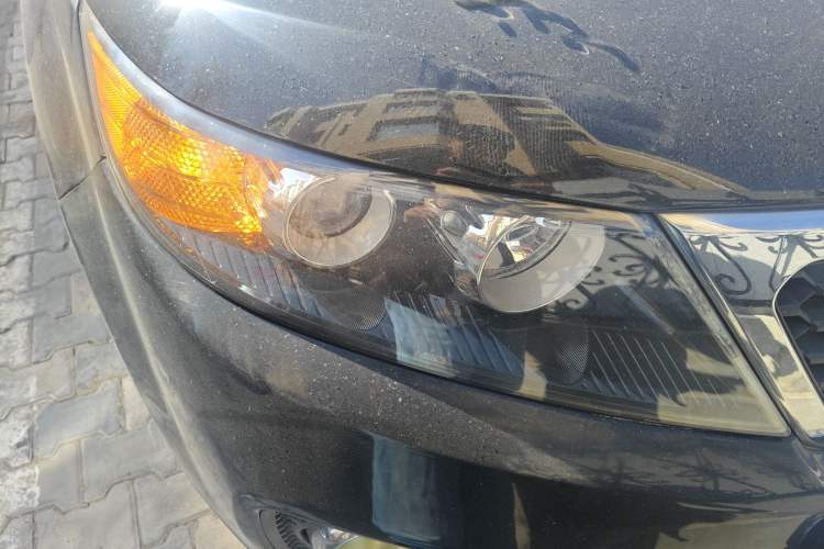 Used Kia Sorento 2012 2.4L Gasoline Supreme Edition
