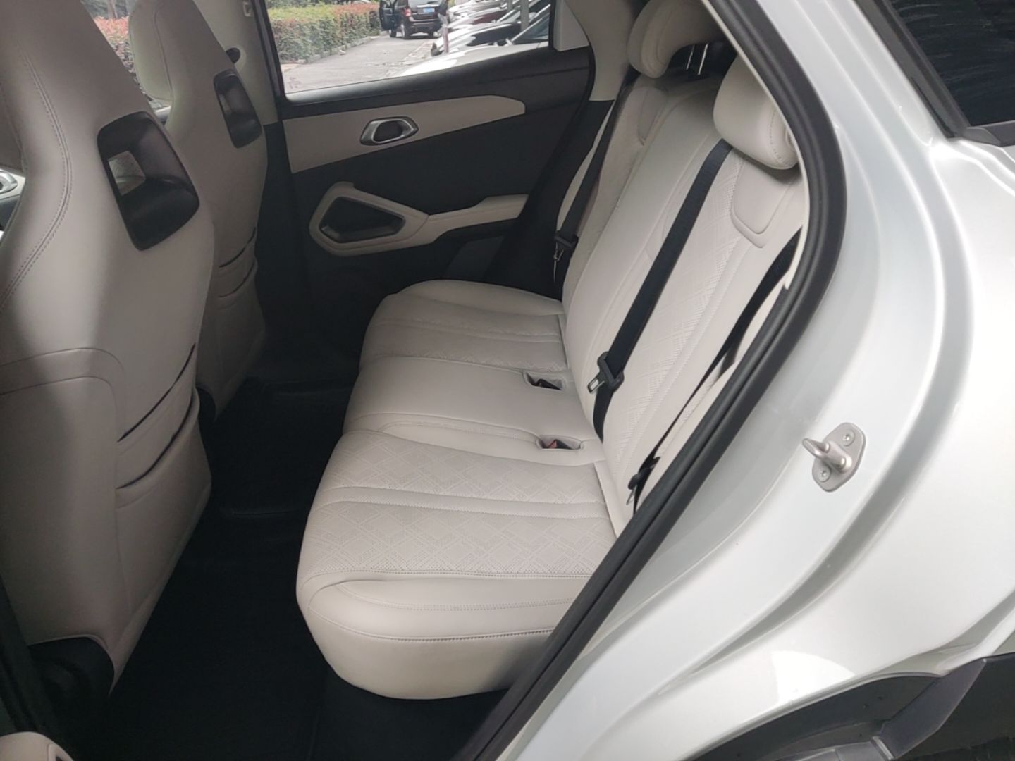 BYD Yuan UP 2024 401KM Leading Edition — снимка 20