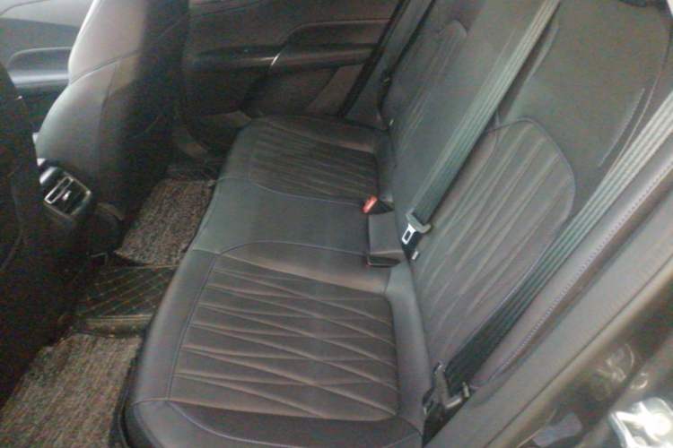 Used CHANGAN NEVO A05 2024 Truly Delicious Version 145 Leading Edition Left Rear Seat