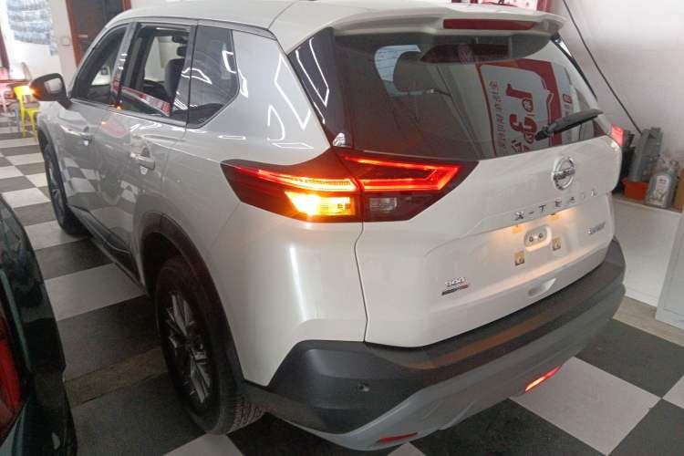 Used Nissan X-Trail 2021 VC-Turbo 300 CVT 2WD Luxury Edition Rear Left 45 Deg