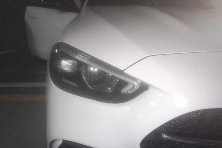 Used Mercedes-Benz C-Class 2022 C 260 L Obsidian Night Sport Edition Right Front Headlight