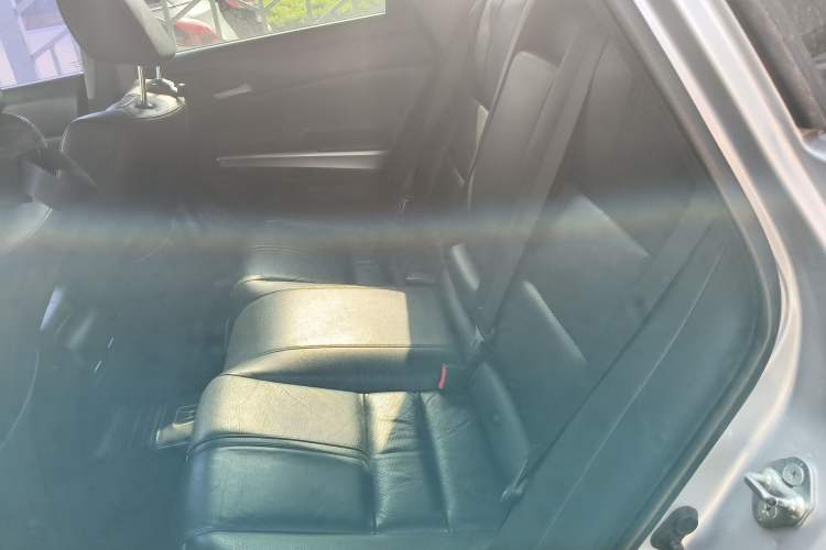 Used Honda Crosstour 2012 2.4L Luxury Edition
