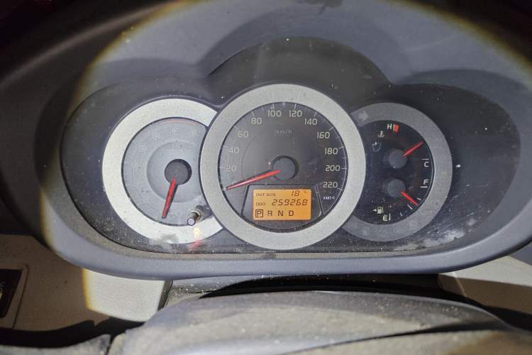 Used Toyota RAV4 2010 2.4L Automatic Deluxe Upgrade Edition Odometer Close Up