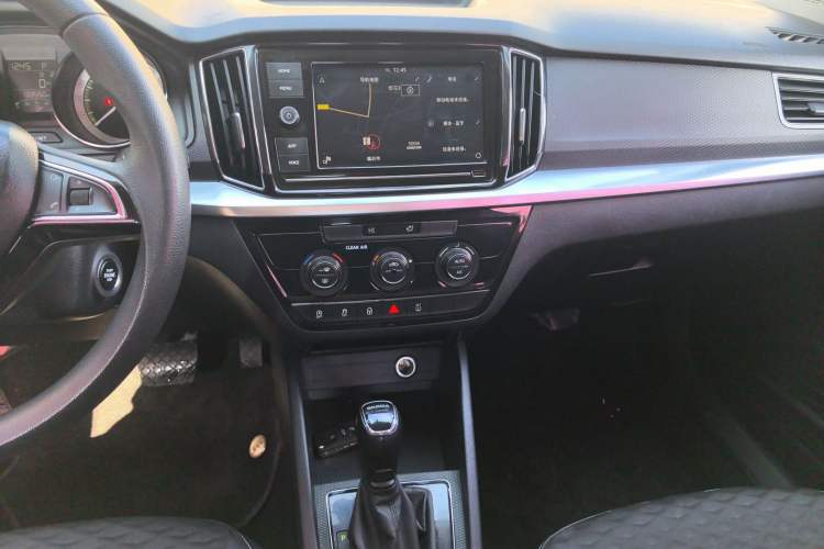 Used Skoda Kamiq 2018 1.5L Automatic Comfort Edition China VI Standard
