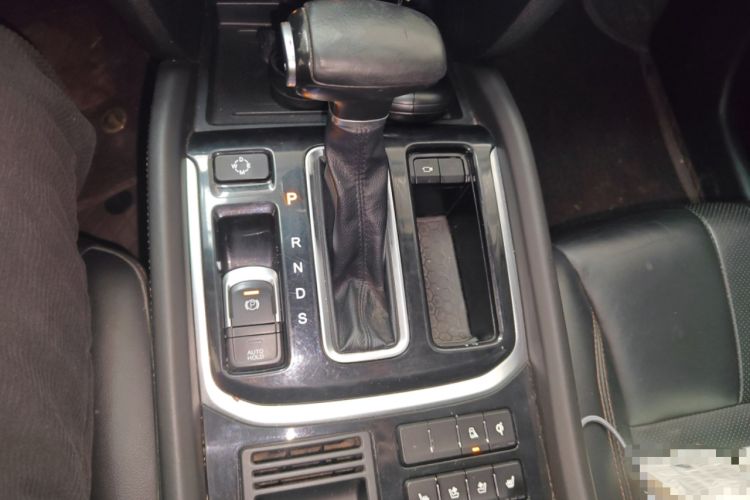 Used GAC Trumpchi GS8 2017 320T Two-Wheel Drive Luxury Smart Connectivity Version (7 Seats)