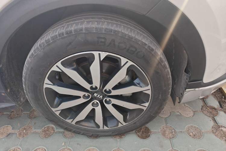 Used Kia KX5 2016 1.6T Automatic Two-Wheel Drive DLX
