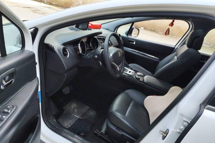 Used Peugeot 3008 2015 1.6THP Automatic Trend Edition