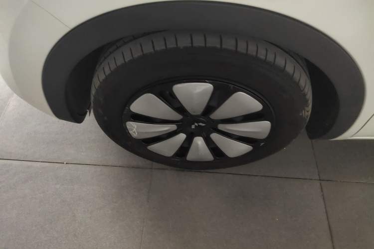 Used Wuling Bingo 2023 333 km Enjoyment Version
