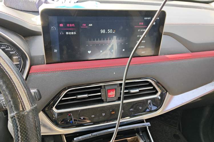 Used SOL X8 2021 300T DCT Panoramic Luxury Edition 5 Seats