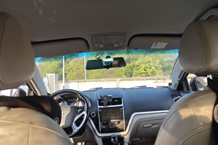 Used Geely Auto Emgrand 2016 Sedan 1.5L CVT Luxury Model