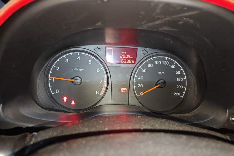 Used Hyundai Verna (older generation) 2016 1.4L Manual Smart GLS Trim