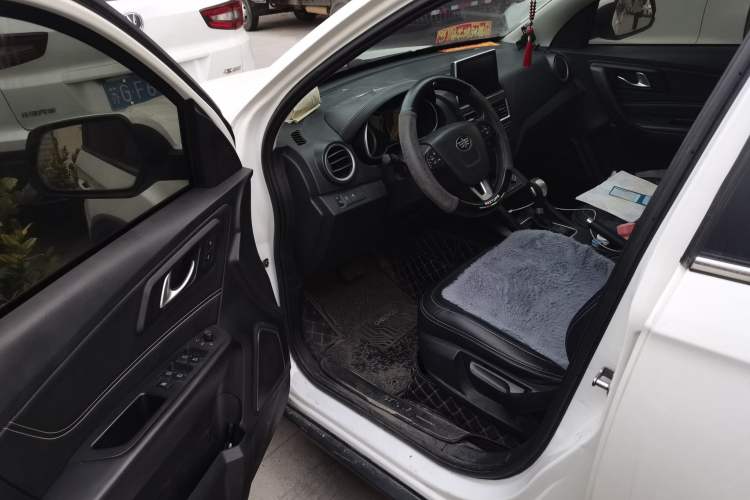 Used Bestune X40 2017 1.6L Automatic Connected Smart Cool Edition