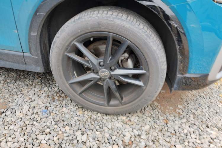 Used Audi Q2L 2018 35 TFSI Fashion Dynamic Version China V Emission Standard Right Front Wheel Hub