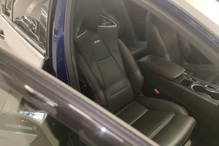 Used Buick Regal 2021 GS 28T Prestige Model
