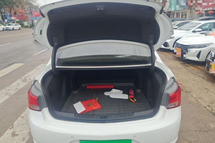 Used Buick Verano 2018 Sedan 15S Automatic Leading Model Trunk