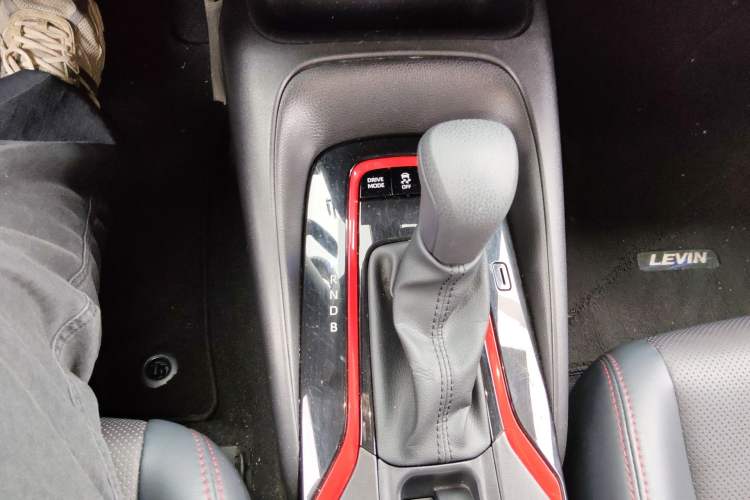 Used Toyota Levin 2021 Dual-Motor 1.8H E-CVT Sport Edition Gear Lever