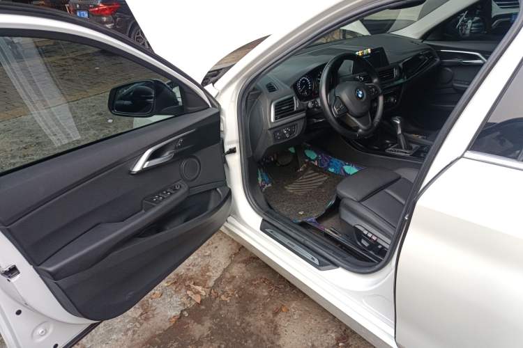 Used BMW 1 Series 2018 Facelifted 118i Sport Edition Driver Seat