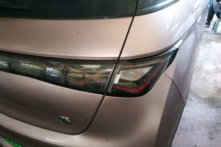 Used BYD Dolphin 2023 420 km Fashion Edition
