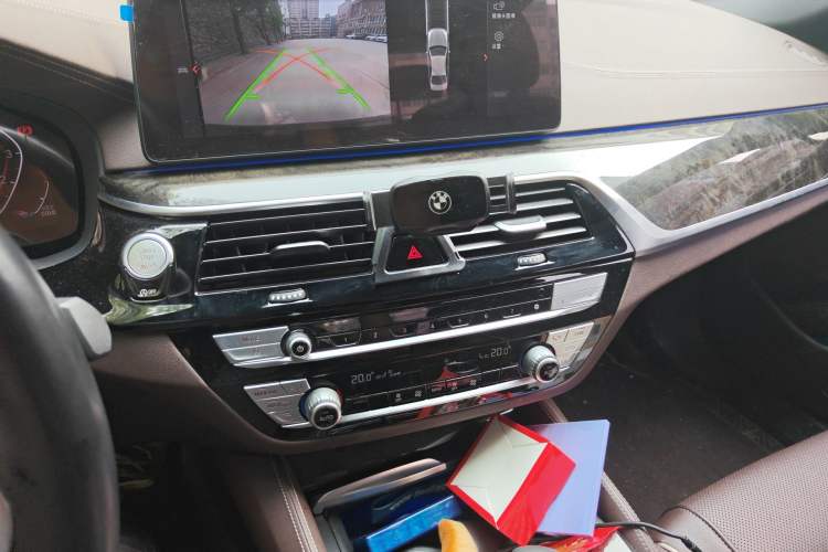 Used BMW 5 Series 2022 Restyled 525Li M Sport Package Audio And AC Panel