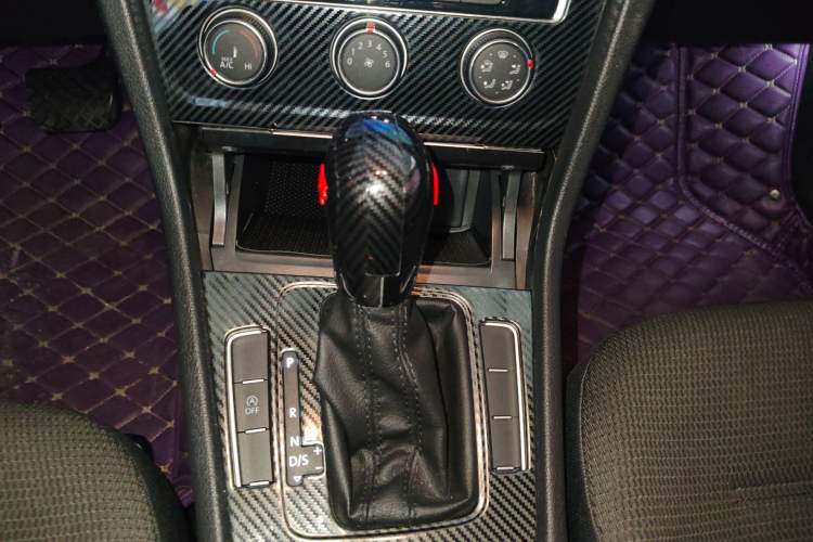 Used Volkswagen Golf 2016 180TSI Automatic Comfort Model
