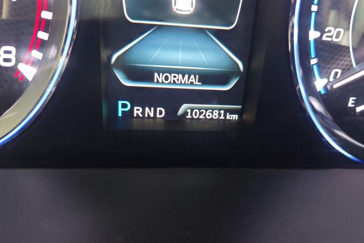 Used CHANGAN CS95 2017 2.0T Two-Wheel Drive Zhitu Edition