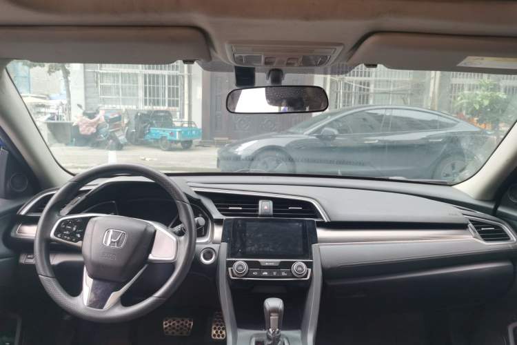 Used Honda Civic 2019 220TURBO CVT Dynamic Edition China V Emission Standard Headliner