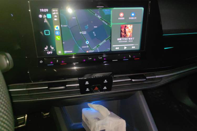 Used Volkswagen Golf 2023 Facelift 280TSI DSG R-Line Lite Audio And AC Panel