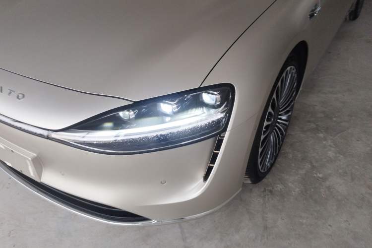 Used Hima Stelato S9 2024 All-Electric Ultra Four-Wheel-Drive Flagship Edition
