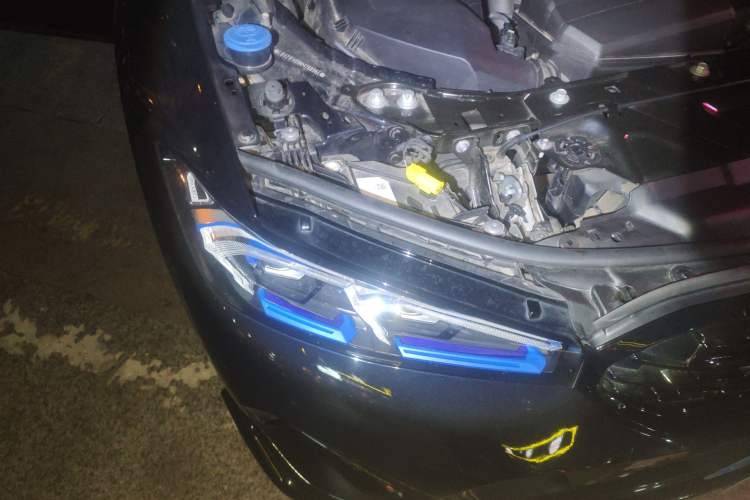 Used BMW 3 Series 2024 330Li M Sport Night Edition Package Right Front Headlight