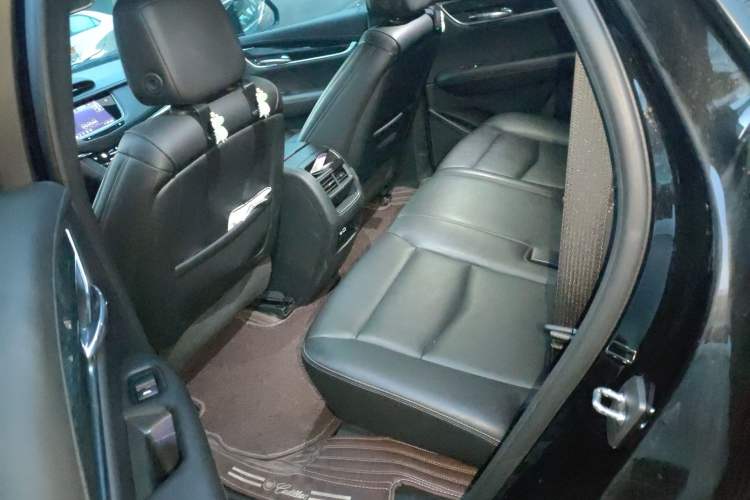 Used Cadillac XT5 2022 2.0T Two-Wheel Drive Luxury Version
