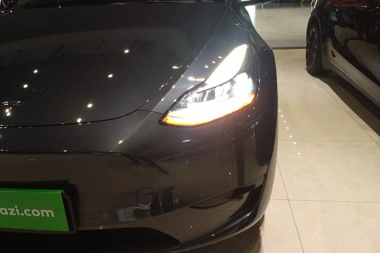 Used Tesla Model Y 2024 Rear-Wheel-Drive Version
