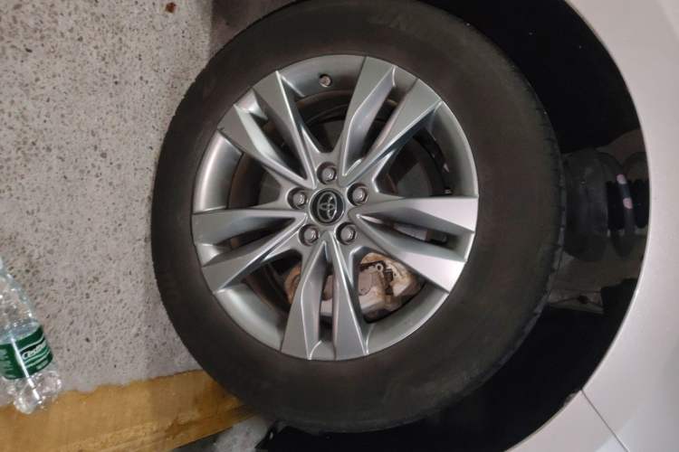 Used Toyota SIENNA 2023 2.5L Hybrid Luxury Edition Exterior 1