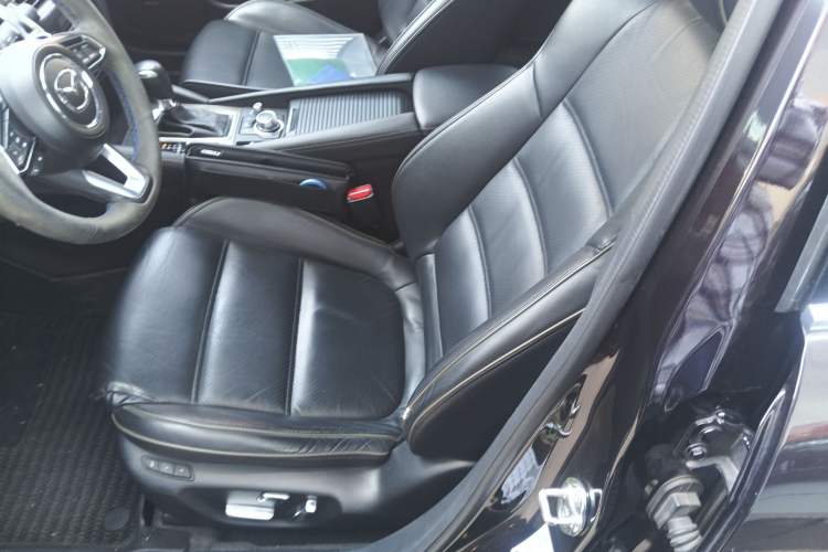 Used Mazda Atenza 2018 2.5L Blue Sky Prestige Edition China VI compliant Left Front Seat