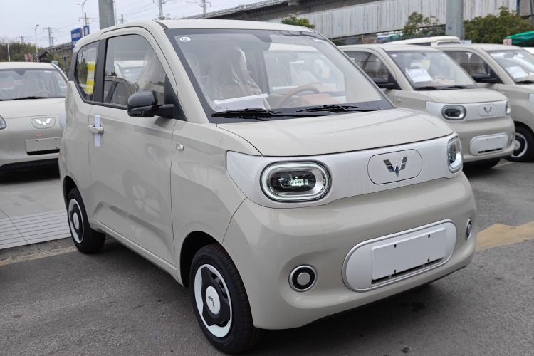Used Wuling Hongguang MINIEV 2024 3rd Generation 215km Youth Edition