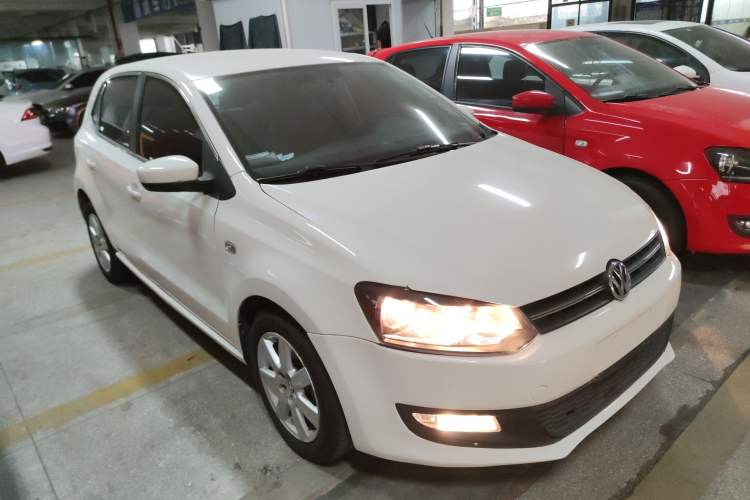 Used Volkswagen Polo 2013 1.6L Automatic Comfort Edition
