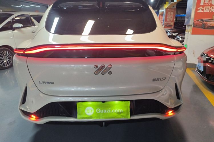 Used IM LS7 2023 100kWh Lux All-Wheel-Drive Version
