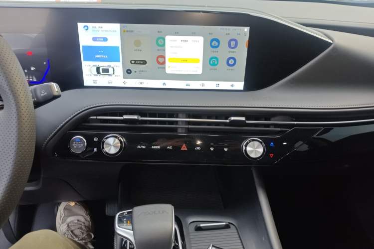 Used Dongfeng Aeolus Huge 2025 Mach Power 1.5T Premium Version