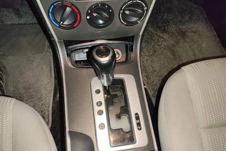 Used Mazda 6 2014 2.0L Automatic Classic Version Gear Lever