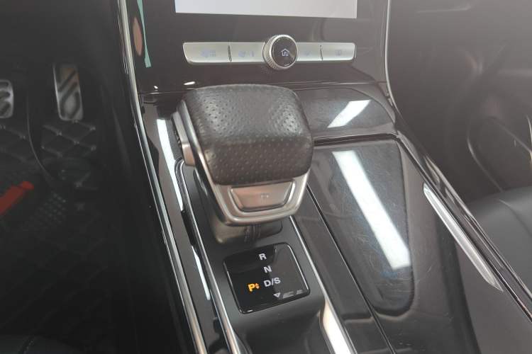 Used Roewe RX5 MAX 2019 400TGI Automatic Smart Cabin Flagship Edition