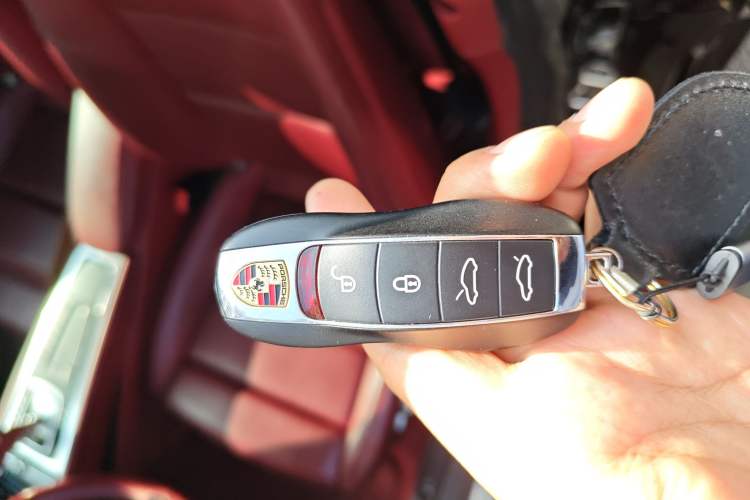 Used Porsche 718 2018 Cayman 2.0T