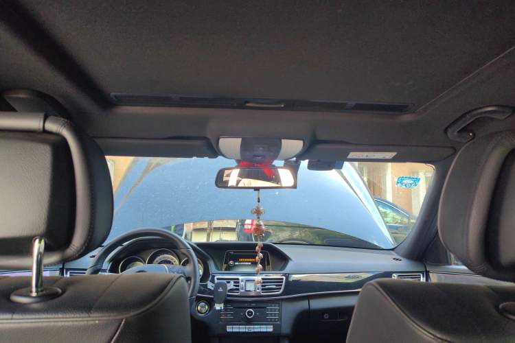 Used Mercedes-Benz E-Class 2015 Facelift E 200 L Sport Edition