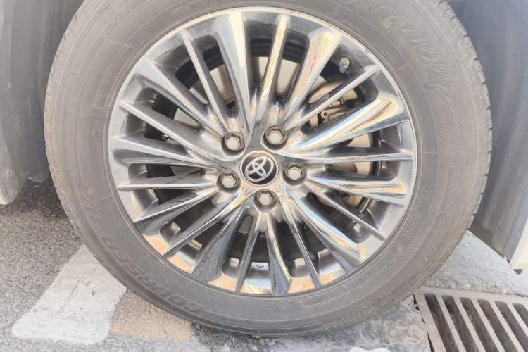 Used Toyota Alphard 2020 Dual-Engine 2.5L Prestige Edition Right Front Wheel Hub