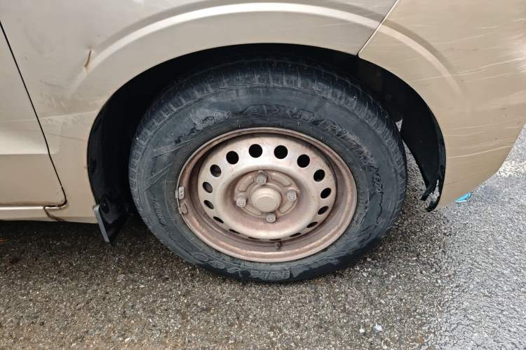 Used Wuling Hongguang V 2019 1.5L Jingqu Version China VI LAR